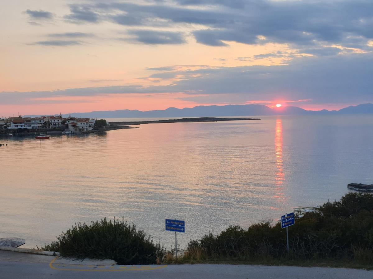 Sunset Holiday House Archangelos  Luaran gambar