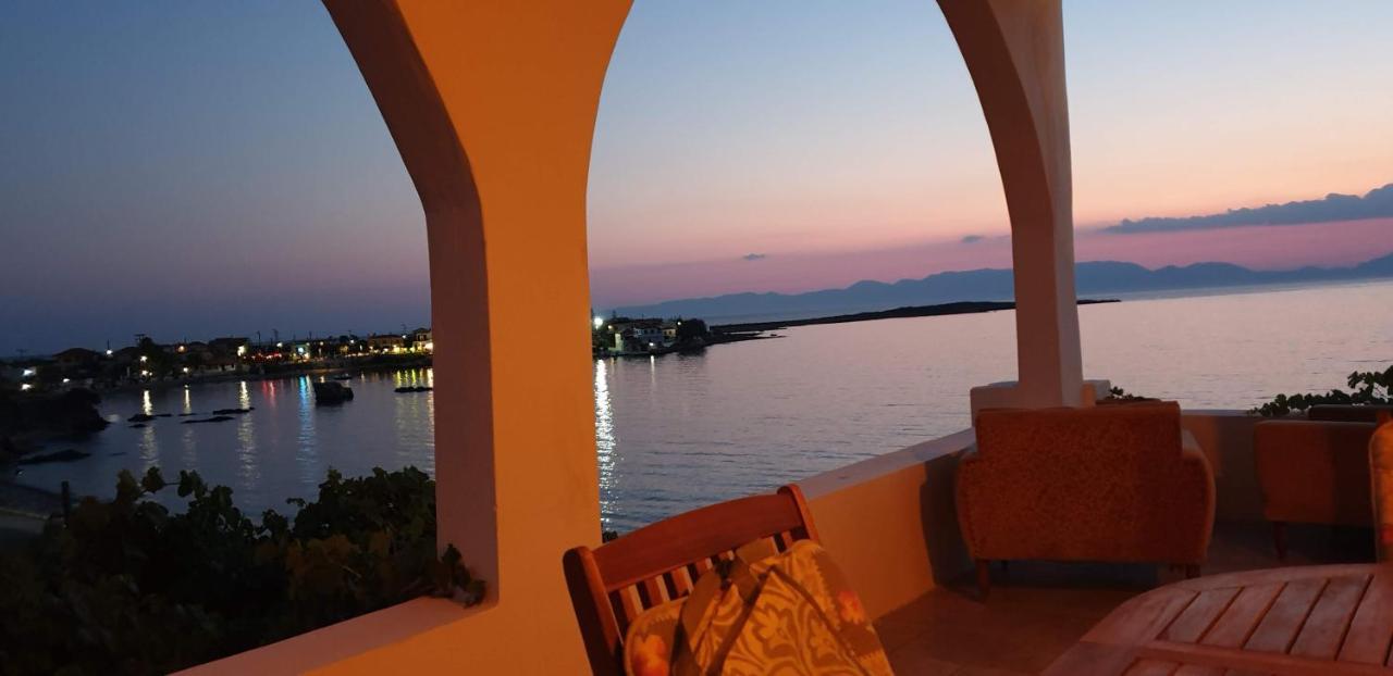 Sunset Holiday House Archangelos  Luaran gambar