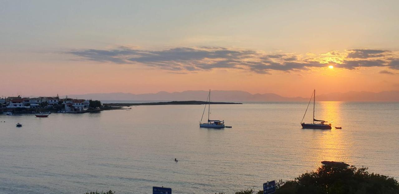 Sunset Holiday House Archangelos  Luaran gambar