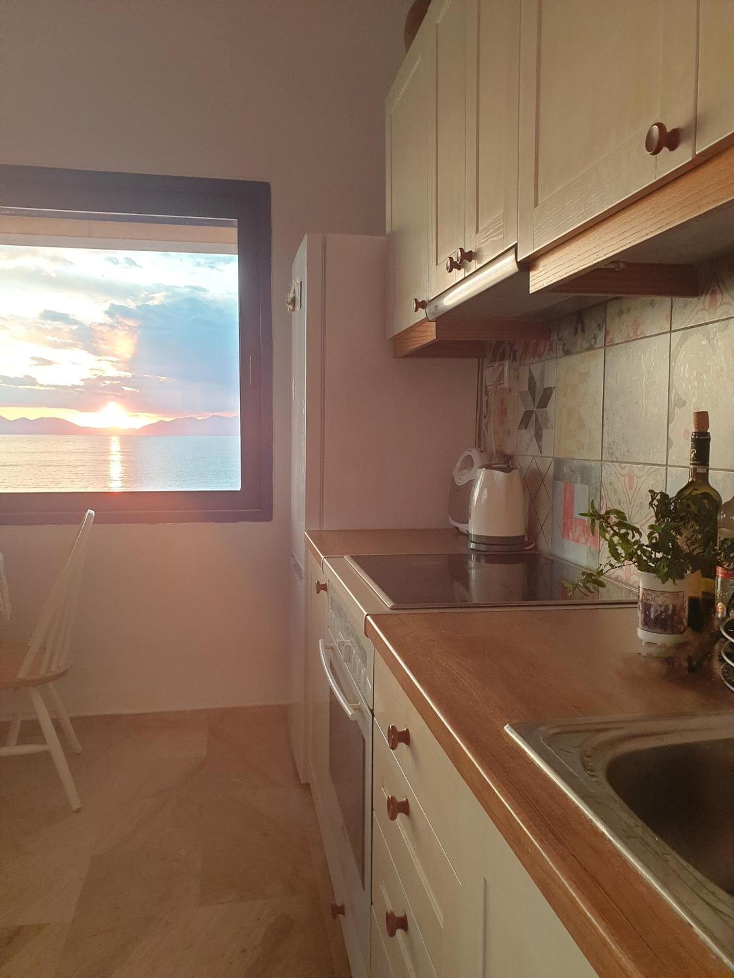 Sunset Holiday House Archangelos  Luaran gambar